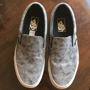 pebble snake vans 9.5